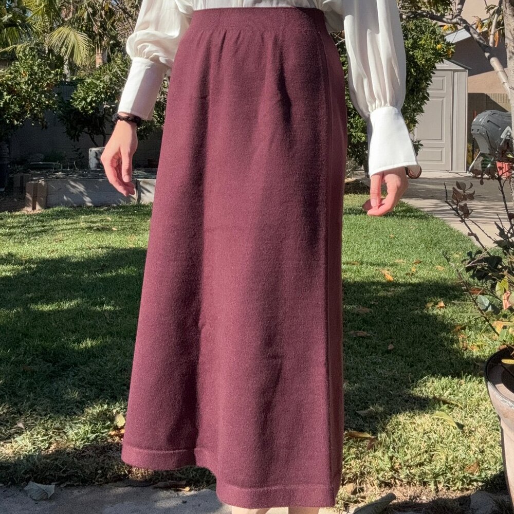 Uniqlo Burgundy Skirt